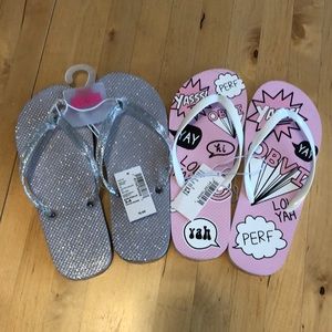 NEW Children’s Place 2 pairs flip flops girls 3-4